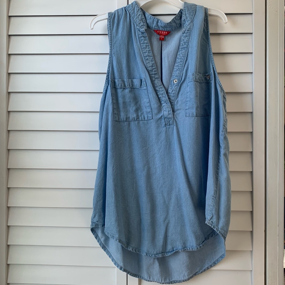 Guess top